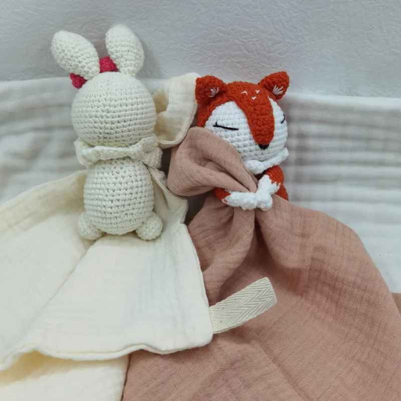 Doudou bebe doudou fait main Cozy Crochet Friends