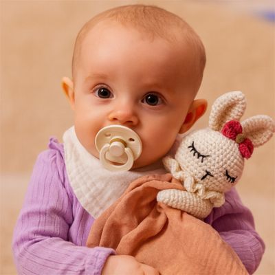 Doudou bebe doudou rassurant fait main Cozy Crochet Friends