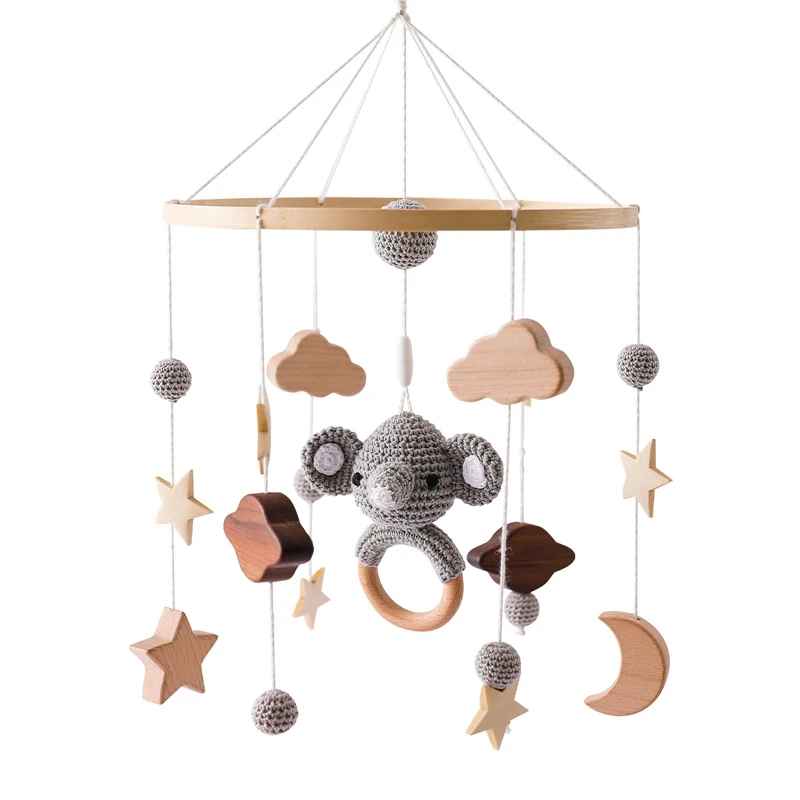 Mobile bébé koala tricoté Bois et Laine Éveil Artisanal