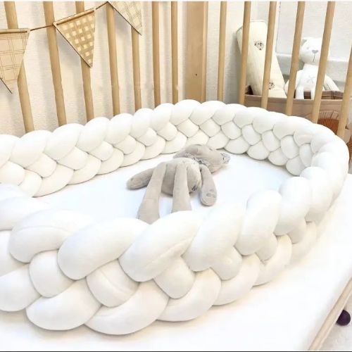 Tour de lit bebe confortable CozyKnot Blanc