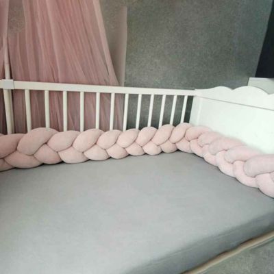 Tresse de lit Rose douce dans lit CosyDream