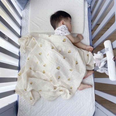 Couverture bebe douce légère sommeil serein Plume Bio