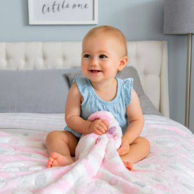 Couverture bebe réconfortante éléphanteau douceur
