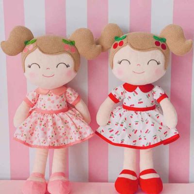 Doudou bébé fille douce La Poupée Cerise