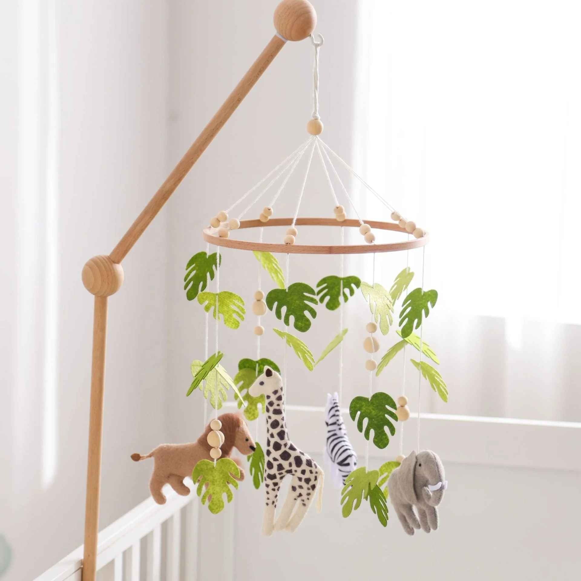 mobile musicale bebe suspendu Berceuse Safari