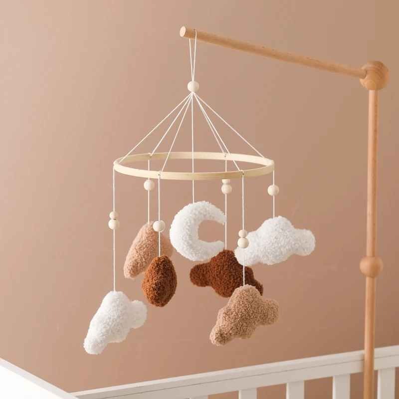 Mobile musique bebe suspendu Nuages Marron Berceuses Apaisantes