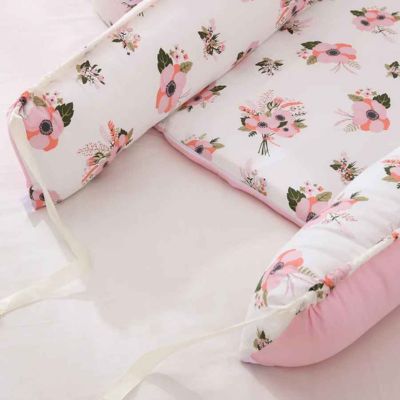Réducteur de lit bébé avec petit facile attacher NidPortableBébé Rose